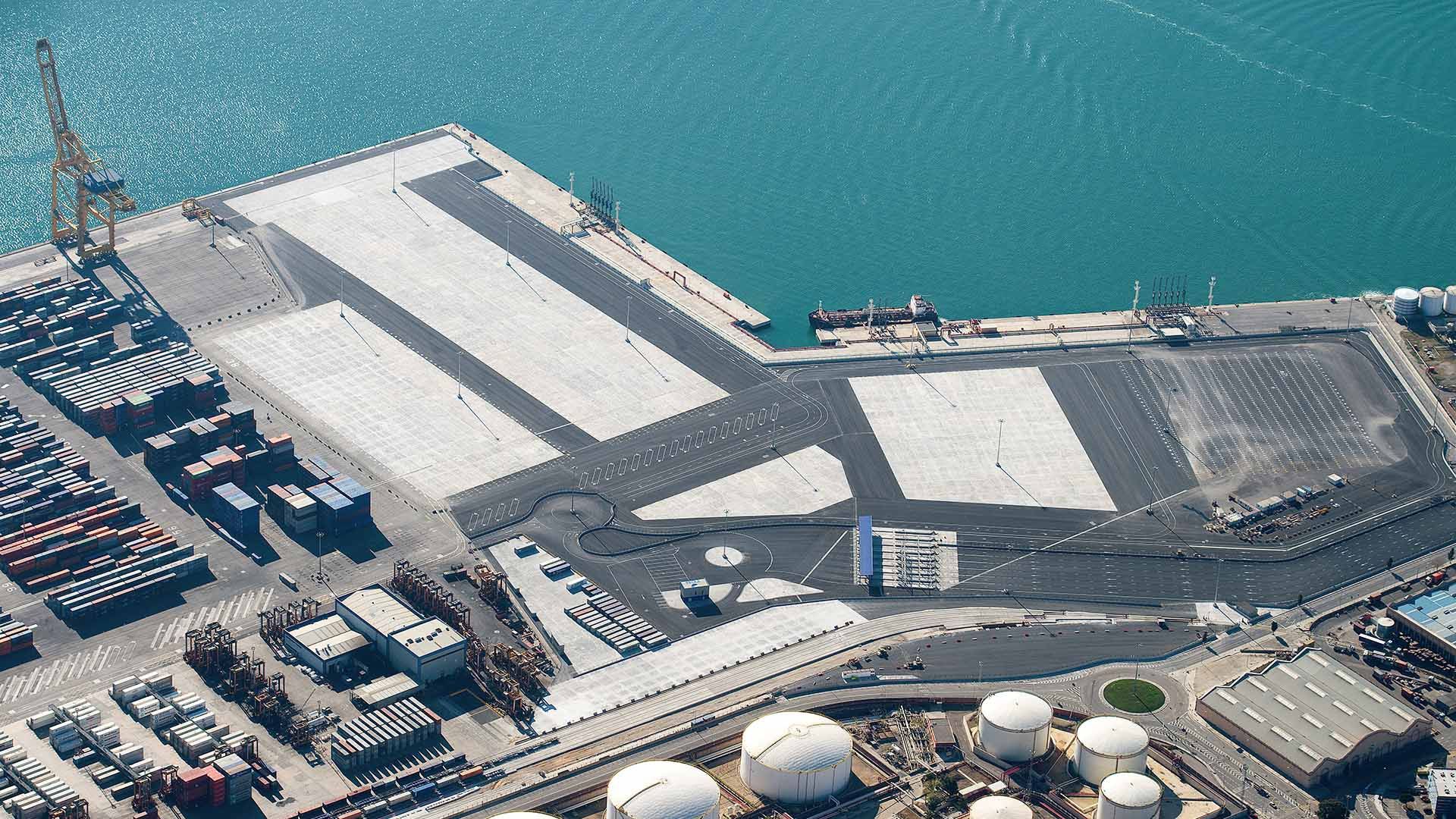 Manteniment del port de Barcelona